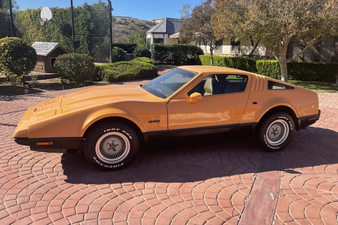 1975 Bricklin SV-1 - Image 2 of 31