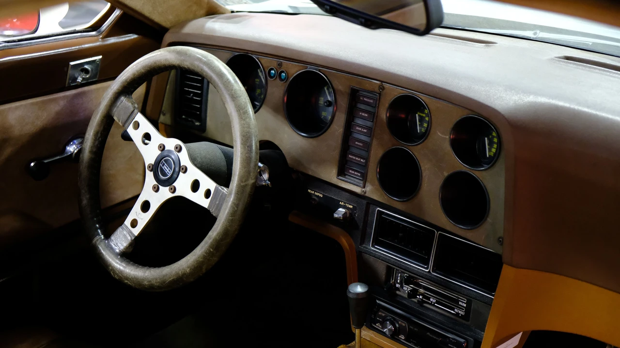 1975 Bricklin SV-1 - Image 6 of 15