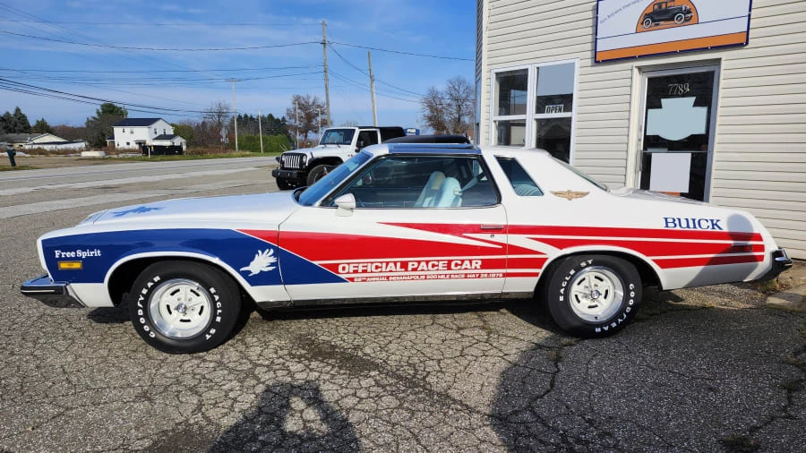 1975 Buick Century - Image 8 of 11