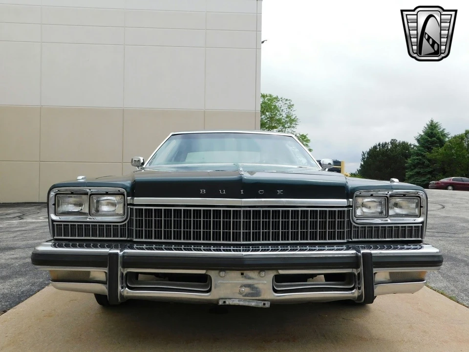 1975 Buick Electra - Image 8 of 21