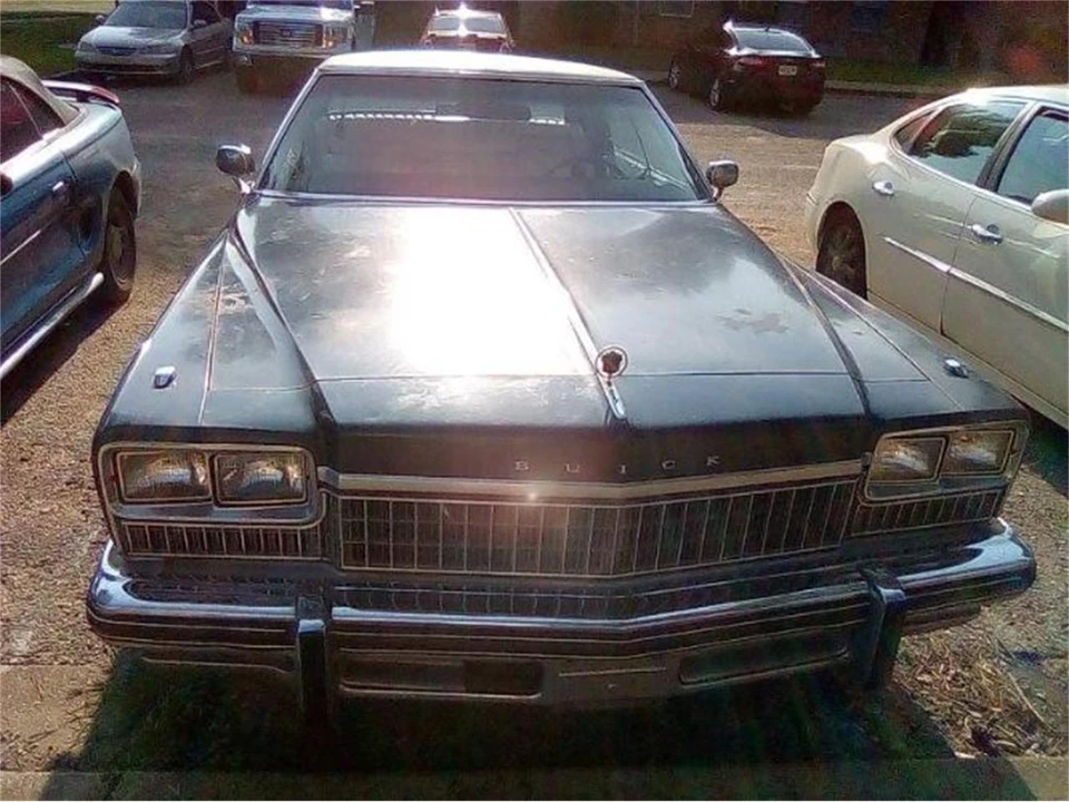 1975 Buick Electra - Image 7 of 10