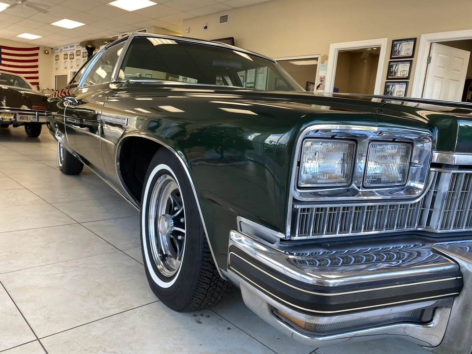 1975 Buick Electra - Image 28 of 31