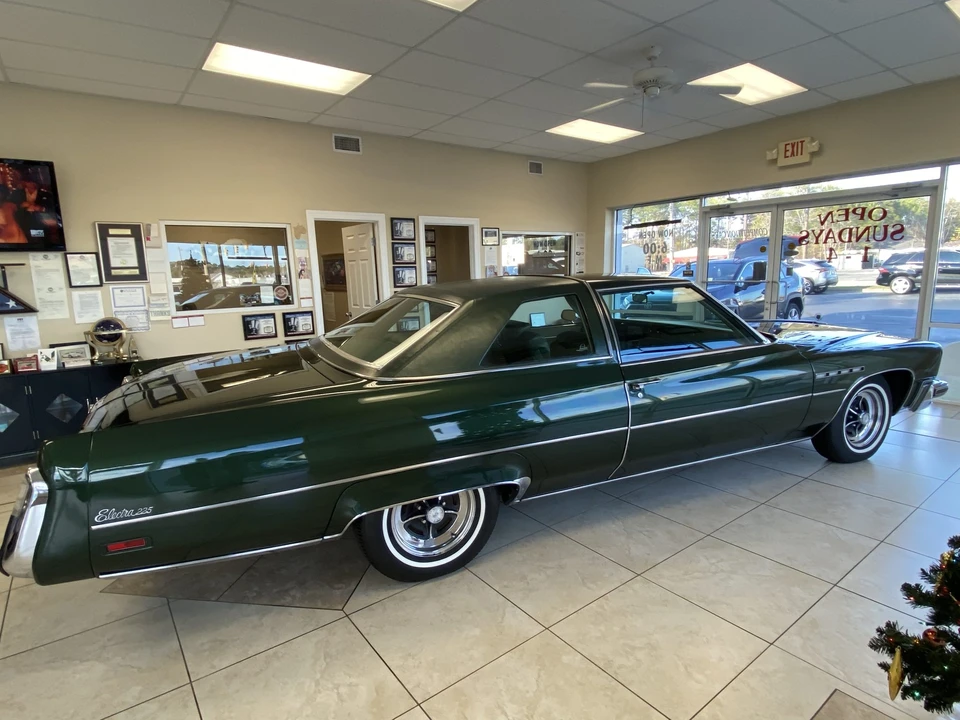 1975 Buick Electra - Image 8 of 31
