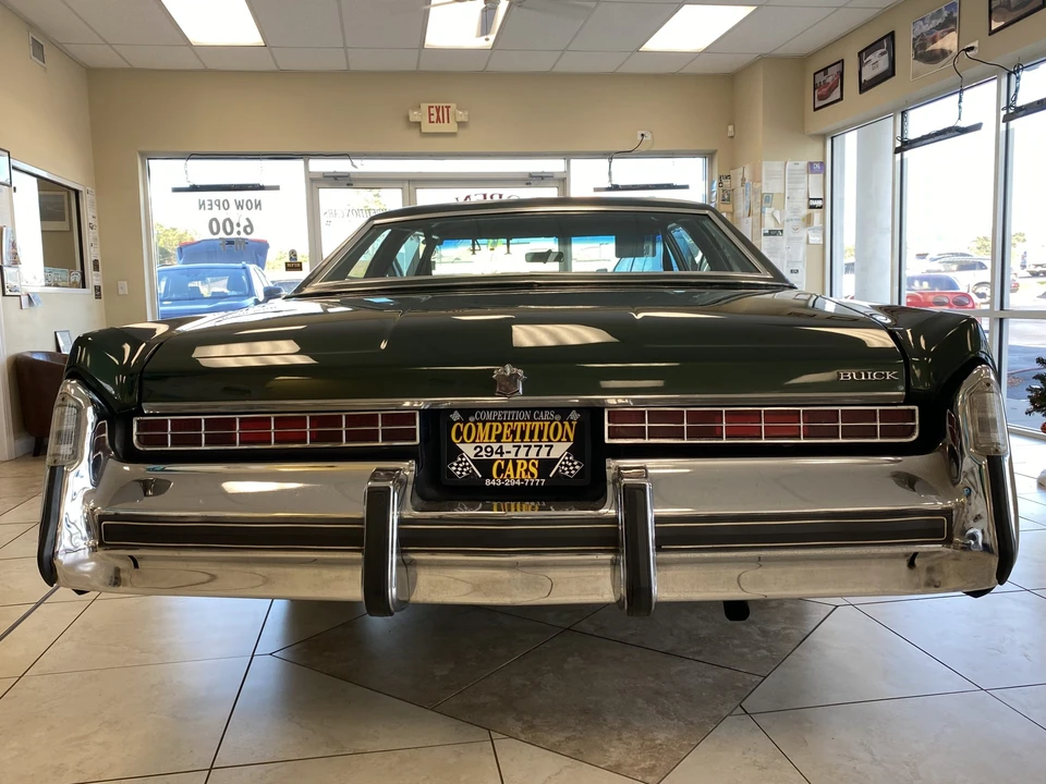 1975 Buick Electra - Image 12 of 31