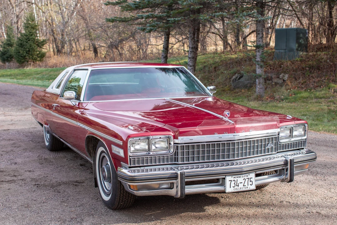 1975 Buick Electra - Image 10 of 31