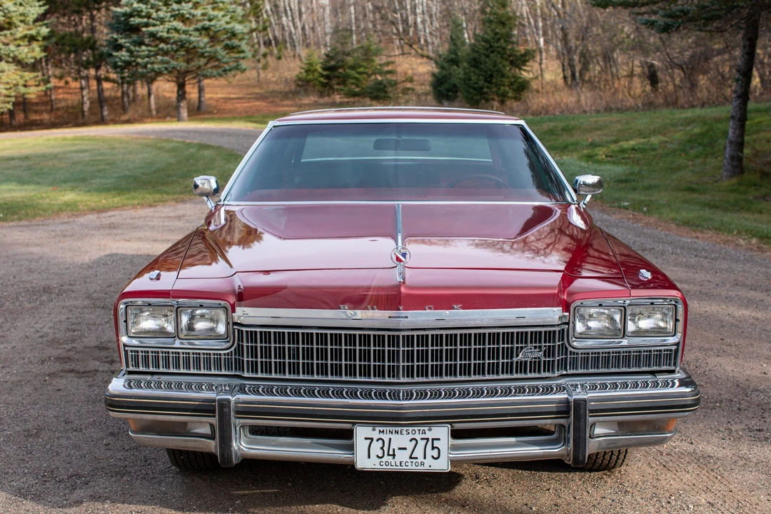 1975 Buick Electra - Image 13 of 31