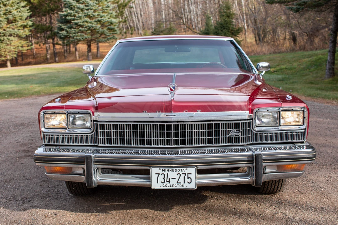 1975 Buick Electra - Image 14 of 31