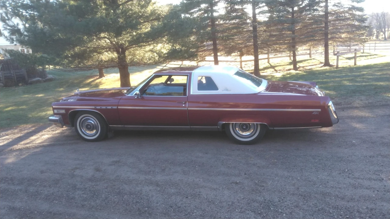 1975 Buick Electra - Image 18 of 31