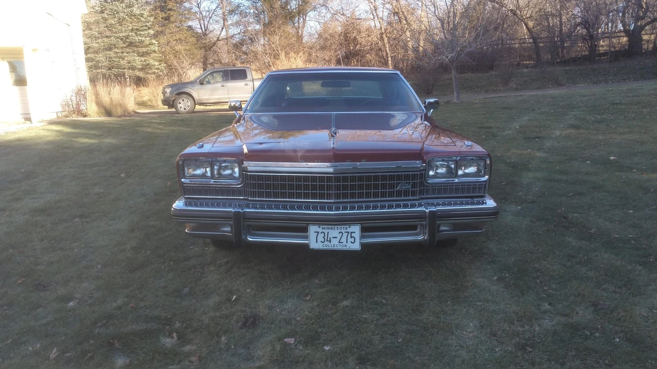 1975 Buick Electra - Image 2 of 31