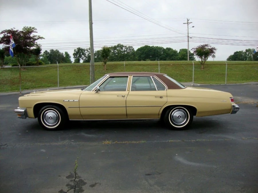 1975 Buick LeSabre - Image 7 of 7