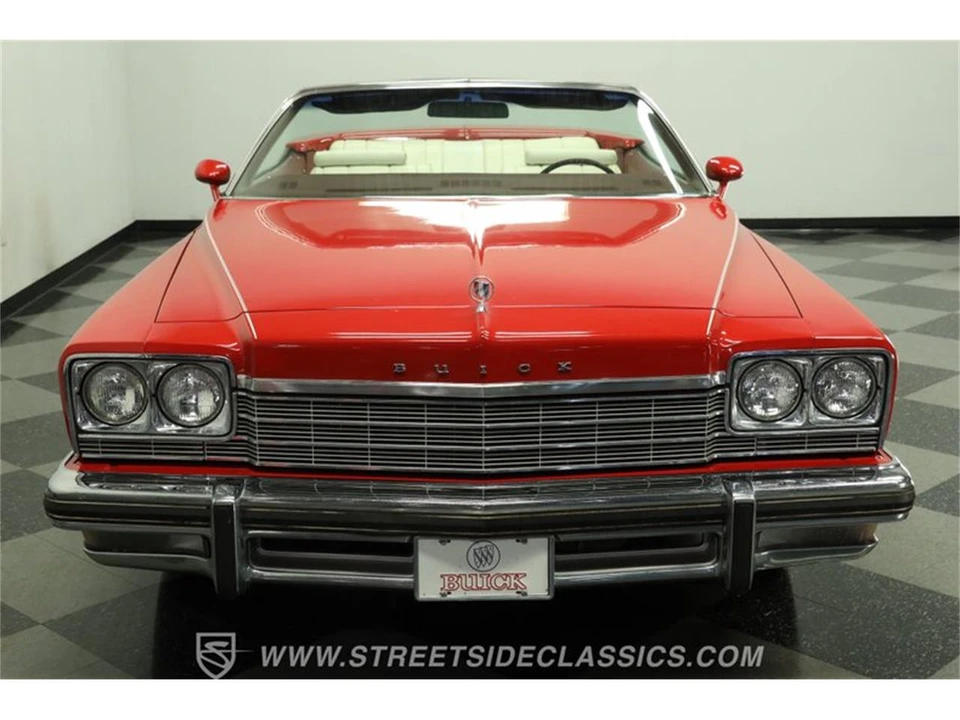 1975 Buick LeSabre - Image 16 of 31