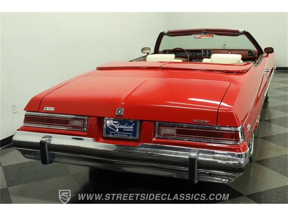 1975 Buick LeSabre - Image 10 of 31
