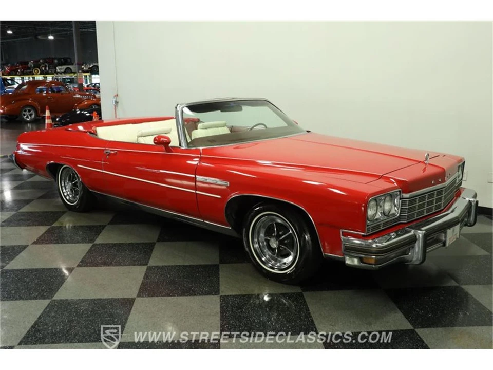 1975 Buick LeSabre - Image 14 of 31