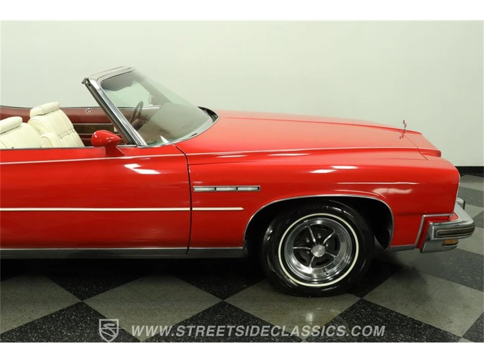 1975 Buick LeSabre - Image 29 of 31