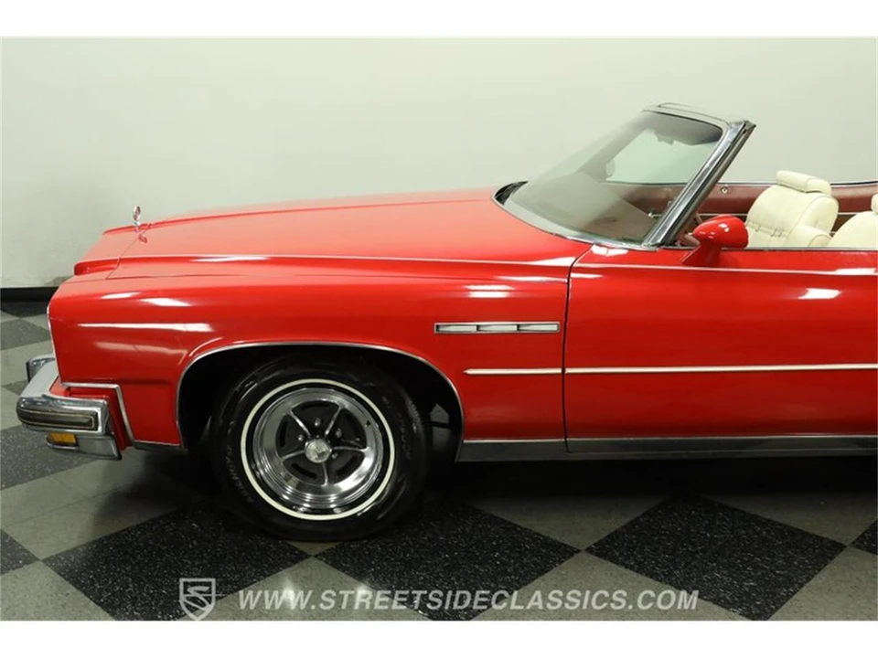 1975 Buick LeSabre - Image 23 of 31