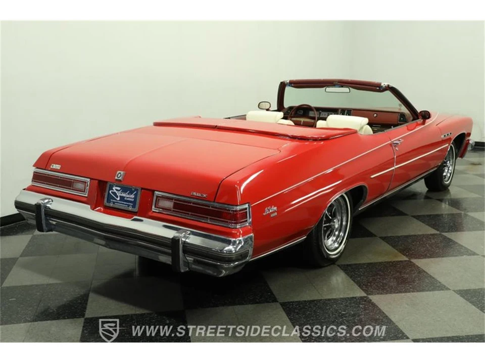 1975 Buick LeSabre - Image 11 of 31