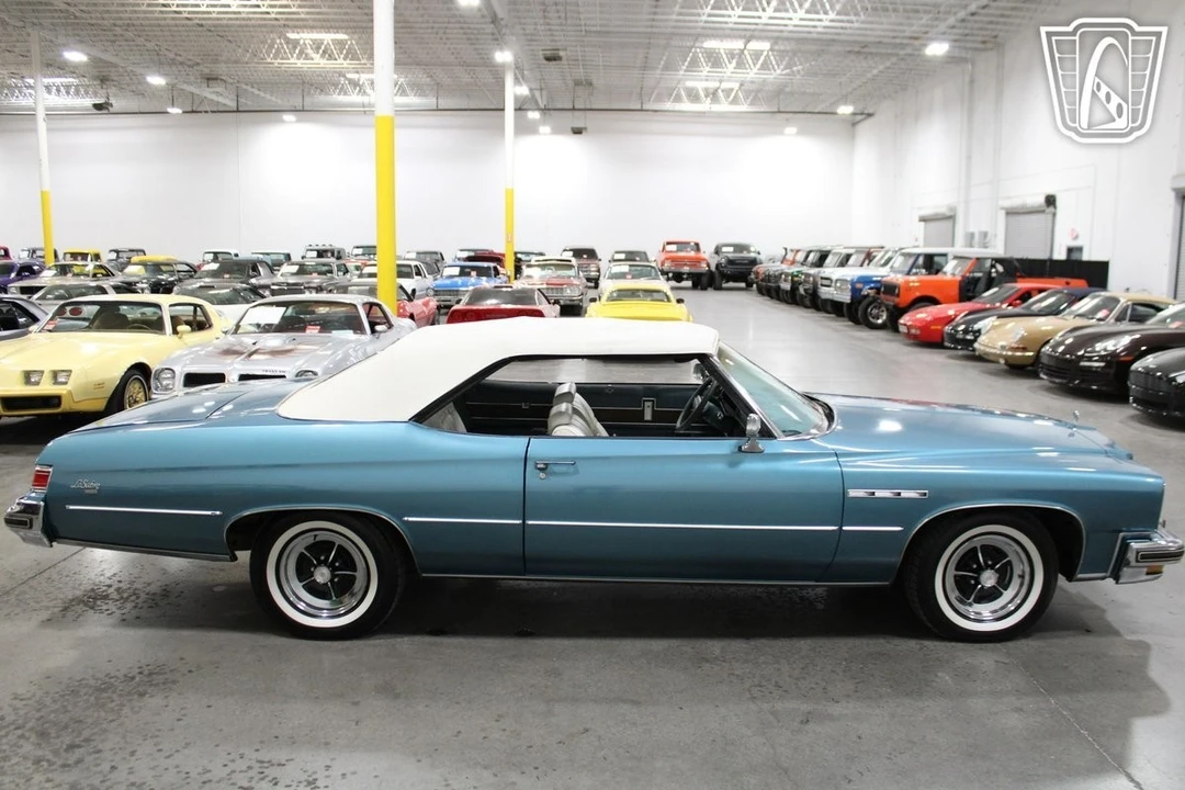 1975 Buick LeSabre - Image 10 of 12