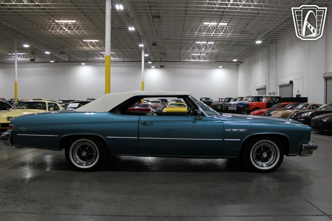 1975 Buick LeSabre - Image 18 of 21