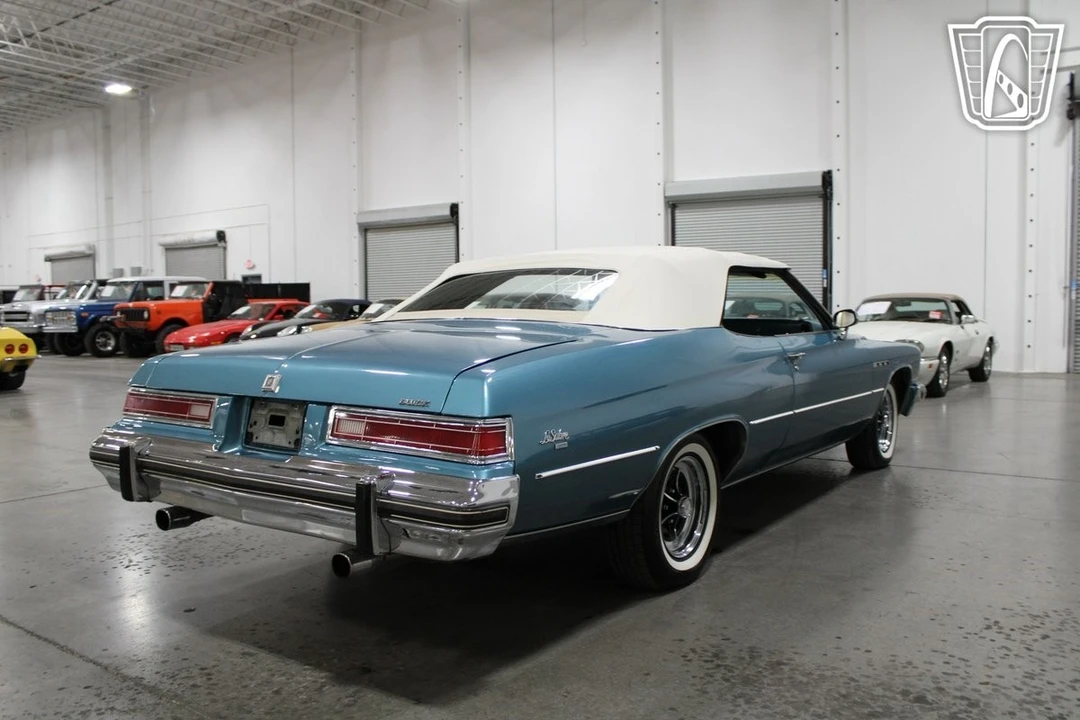 1975 Buick LeSabre - Image 17 of 21