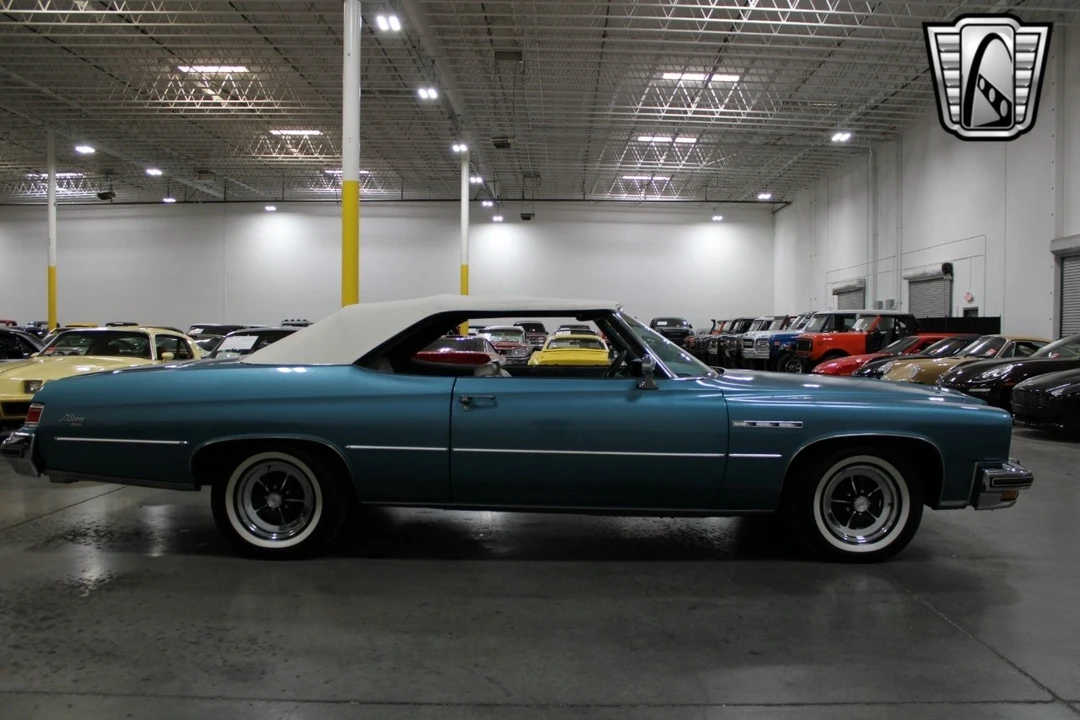 1975 Buick LeSabre - Image 7 of 12