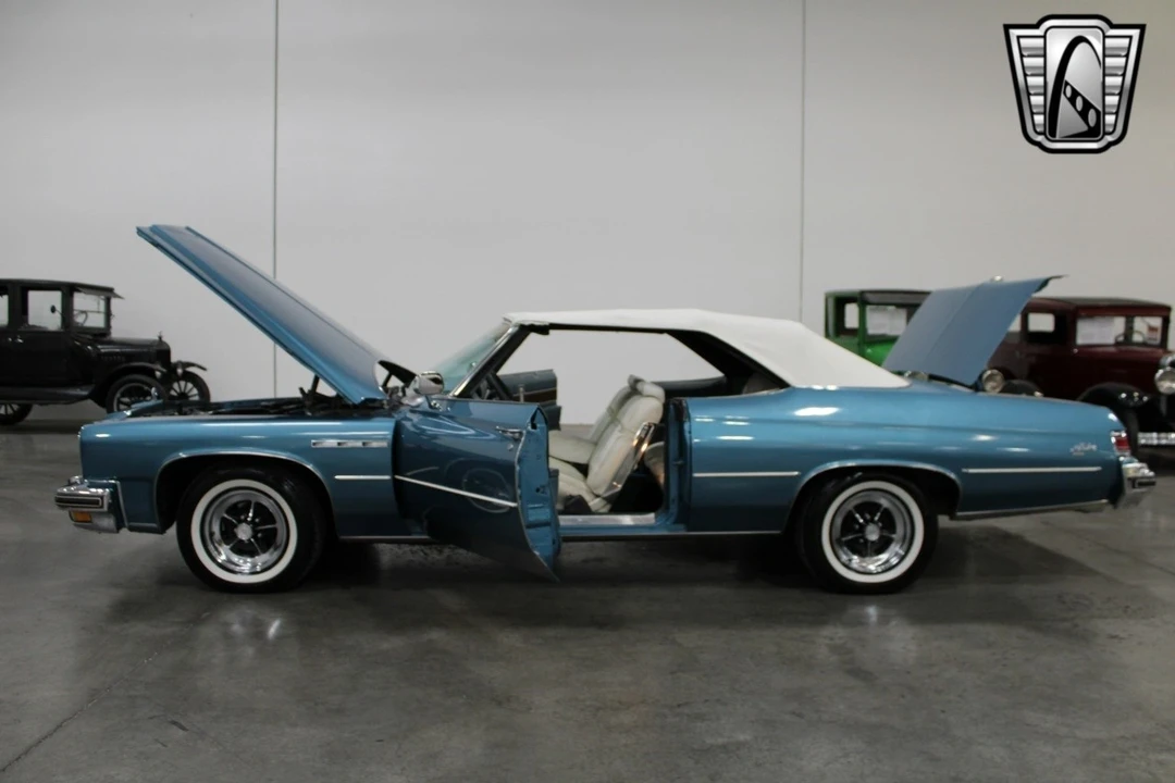 1975 Buick LeSabre - Image 9 of 12