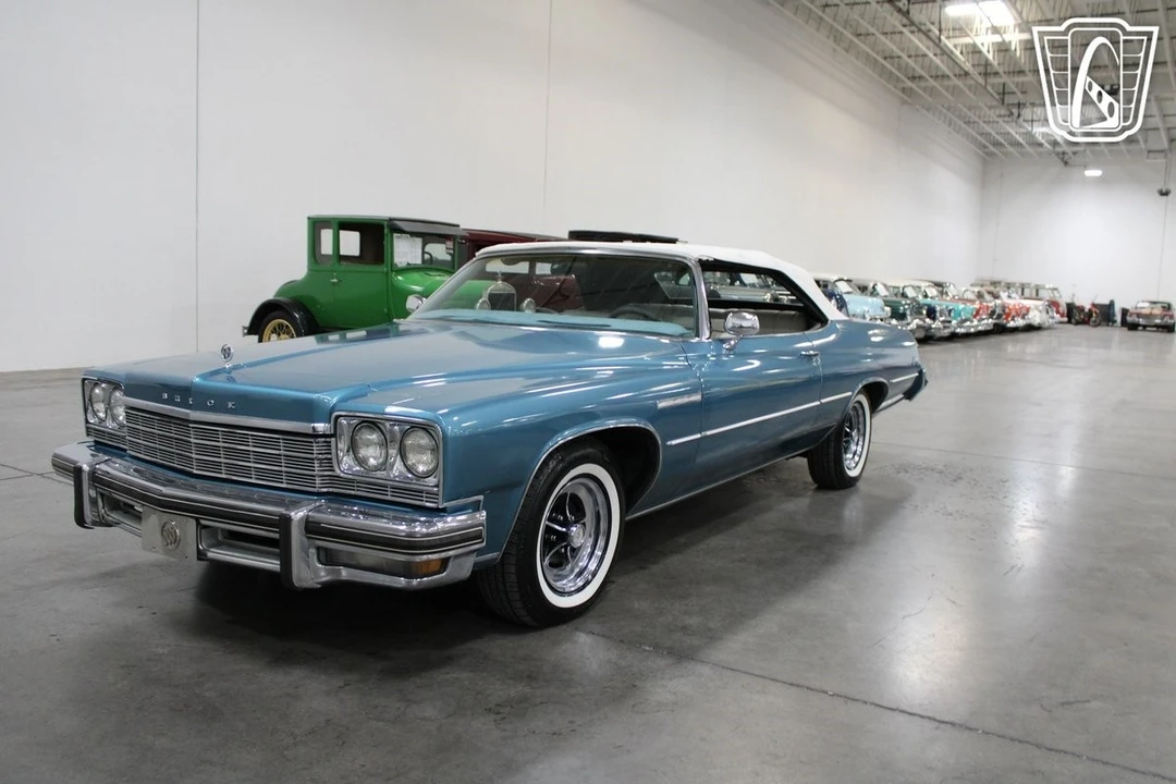 1975 Buick LeSabre - Image 13 of 21