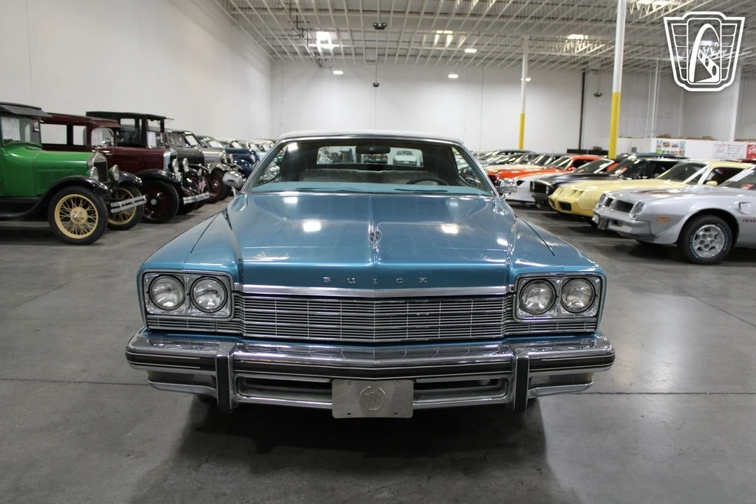 1975 Buick LeSabre - Image 12 of 12