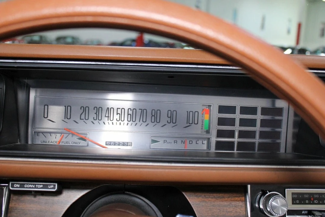 1975 Buick LeSabre - Image 11 of 12