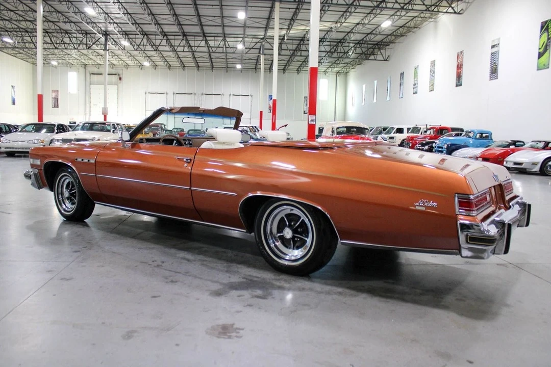 1975 Buick LeSabre - Image 4 of 12