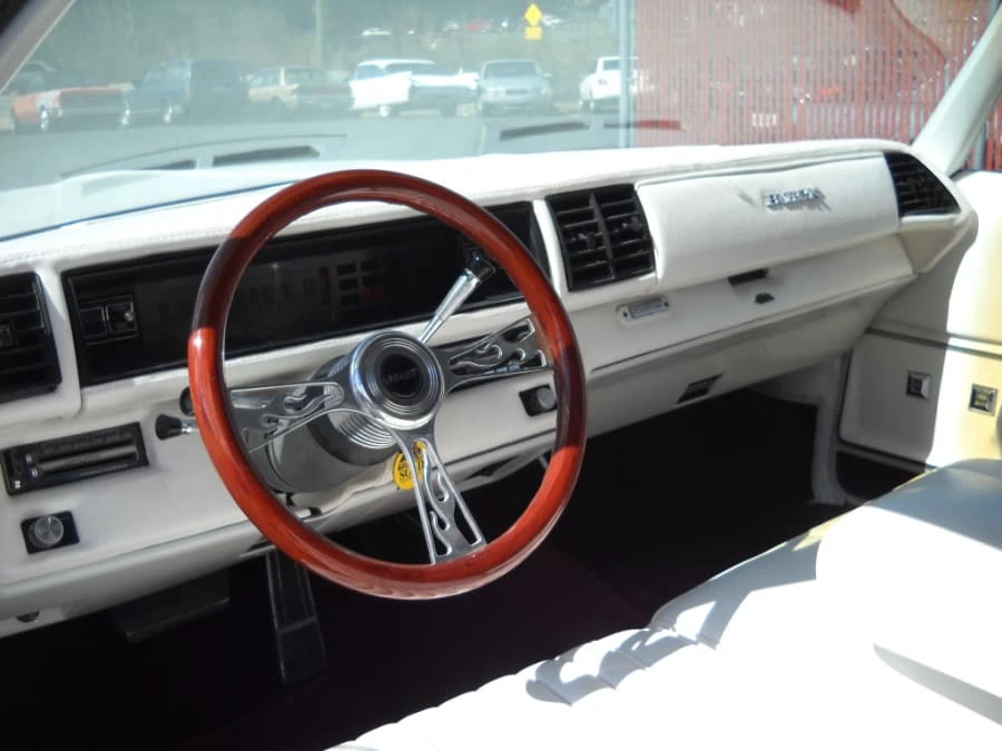 1975 Buick LeSabre - Image 4 of 7