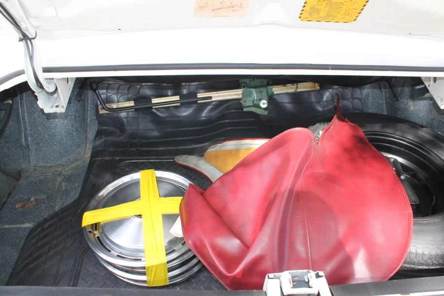 1975 Buick LeSabre - Image 7 of 12