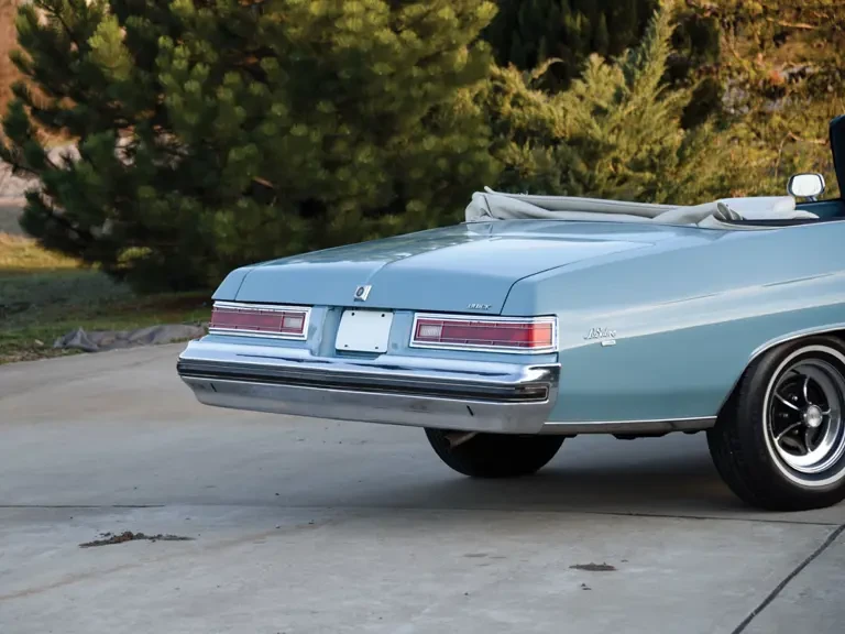 1975 Buick LeSabre - Image 30 of 31