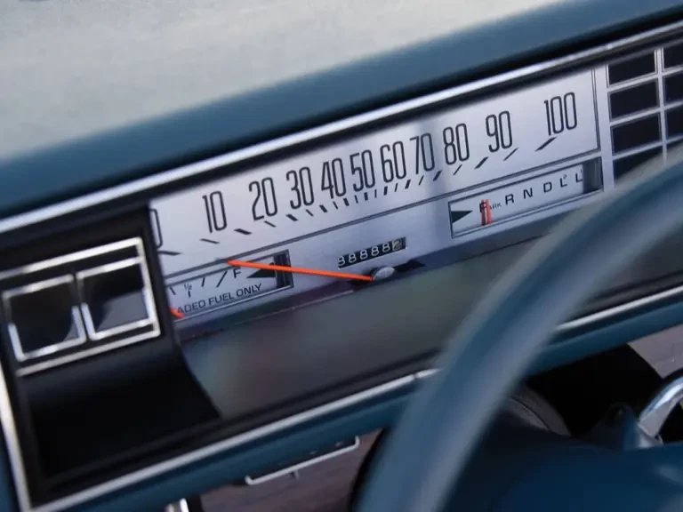 1975 Buick LeSabre - Image 9 of 31