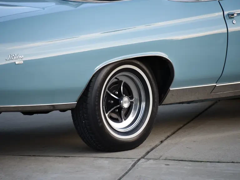 1975 Buick LeSabre - Image 19 of 31