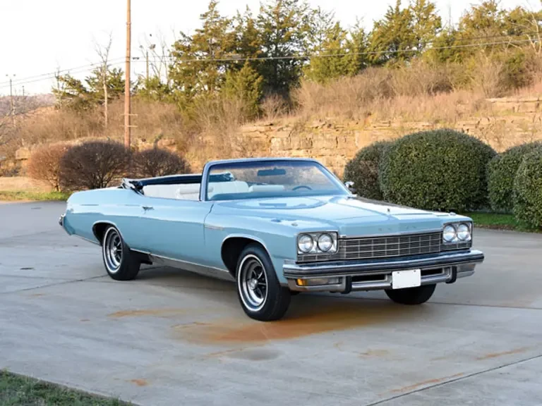 1975 Buick LeSabre - Image 26 of 31