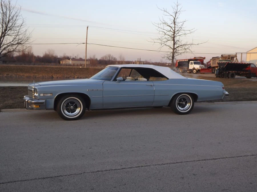 1975 Buick LeSabre - Image 2 of 8