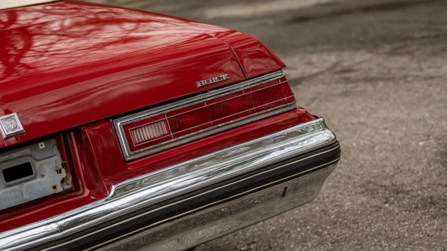 1975 Buick LeSabre - Image 6 of 21