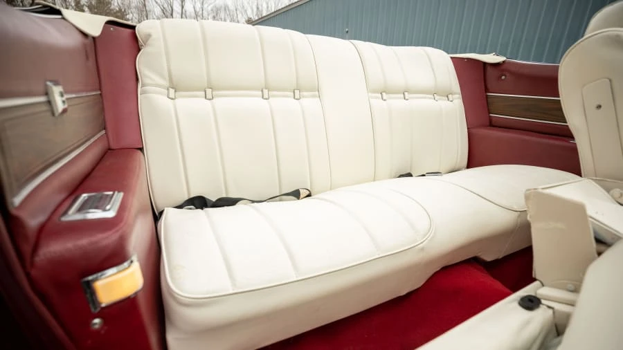 1975 Buick LeSabre - Image 17 of 21