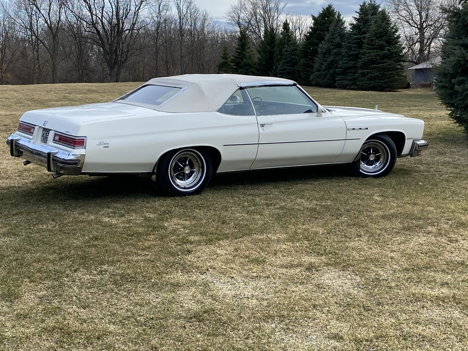 1975 Buick LeSabre - Image 12 of 31