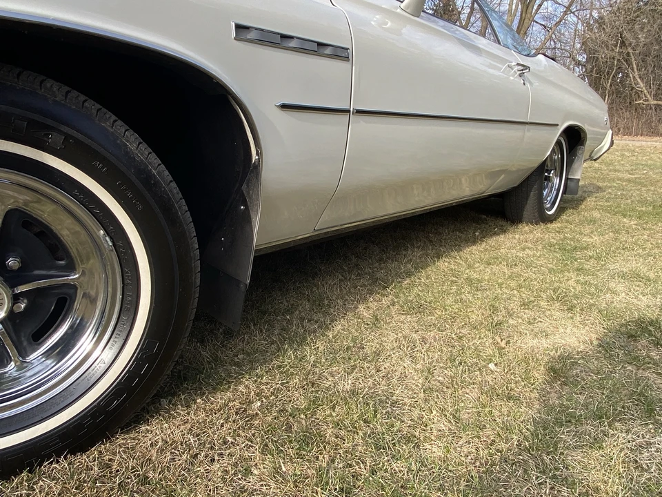 1975 Buick LeSabre - Image 25 of 31