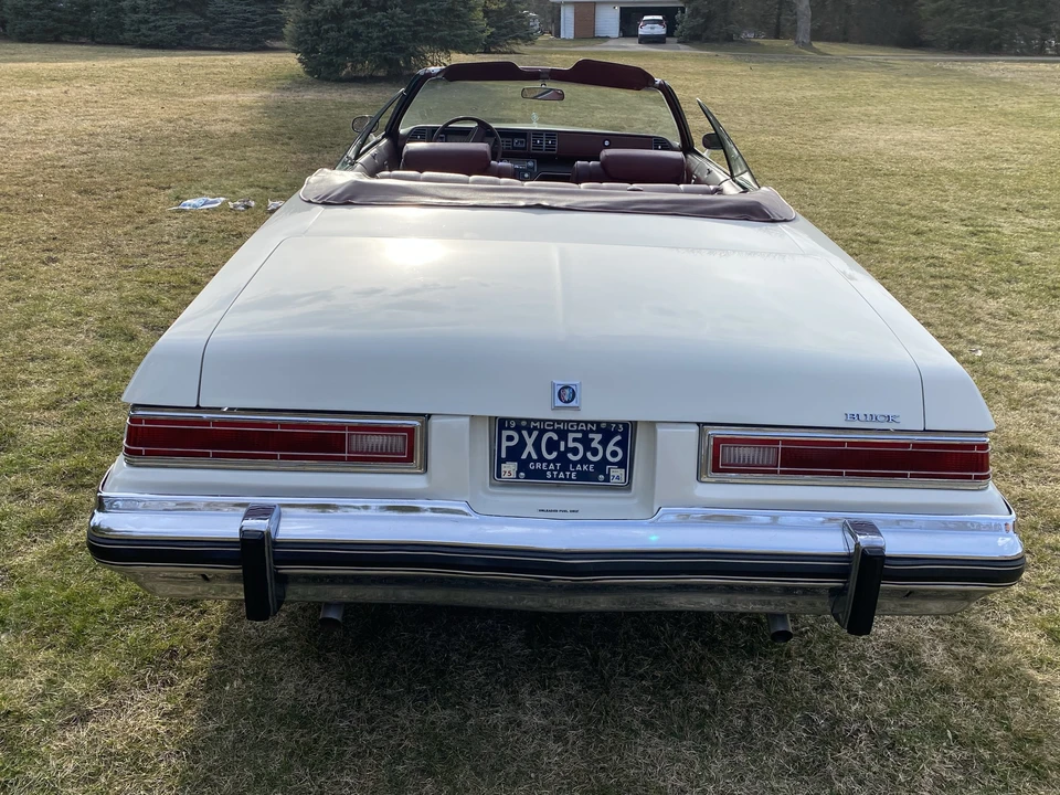 1975 Buick LeSabre - Image 7 of 31
