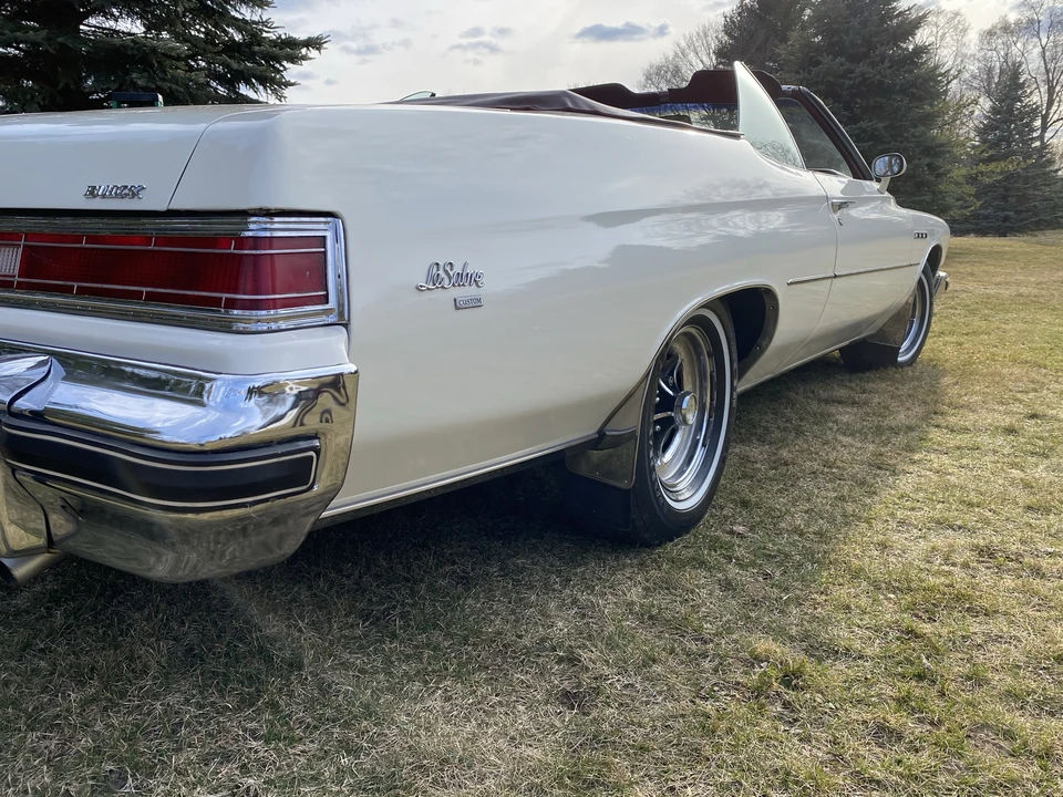 1975 Buick LeSabre - Image 23 of 31