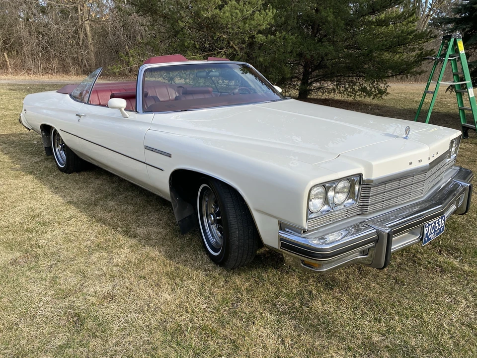 1975 Buick LeSabre - Image 4 of 31
