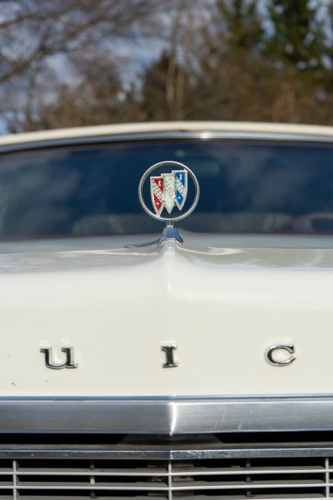 1975 Buick LeSabre - Image 27 of 31