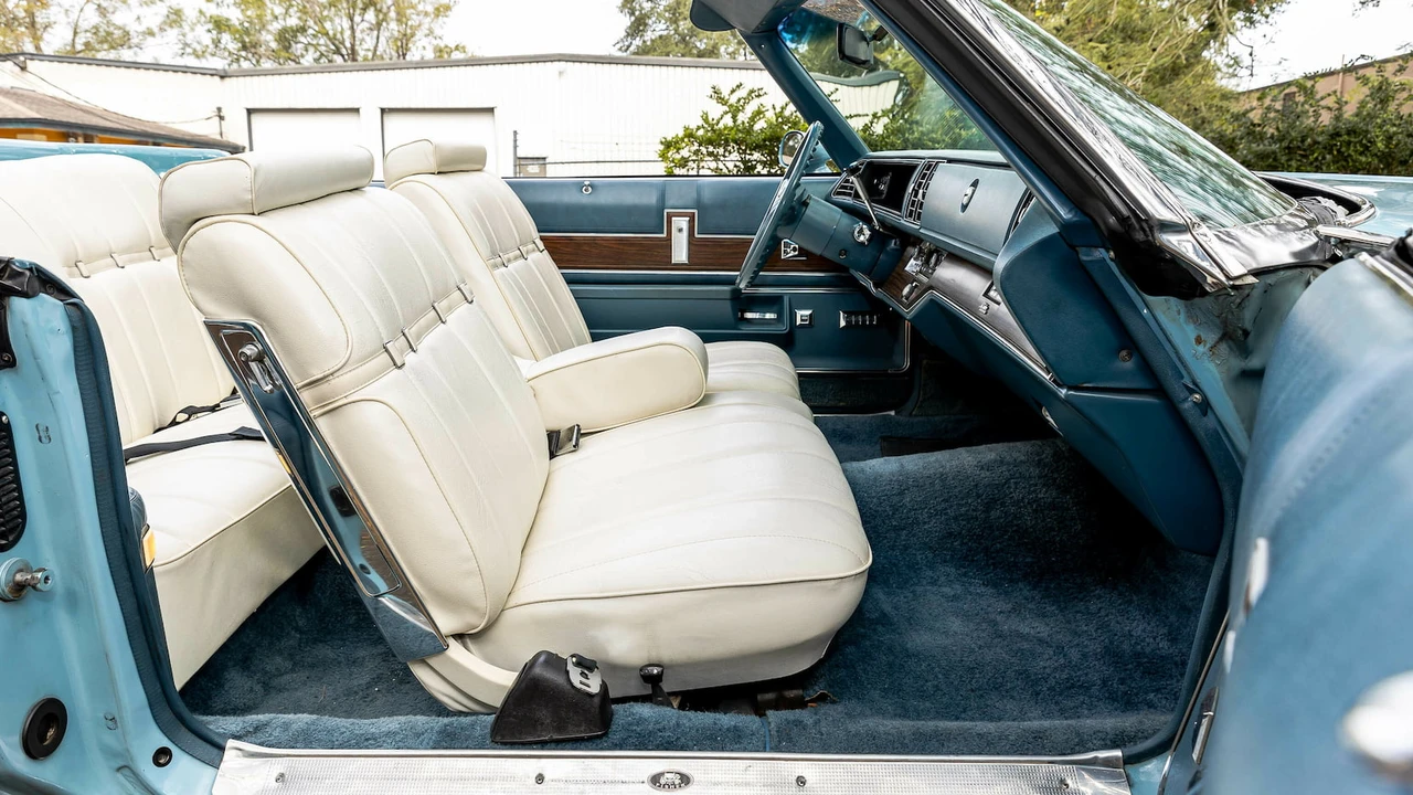 1975 Buick LeSabre - Image 7 of 31