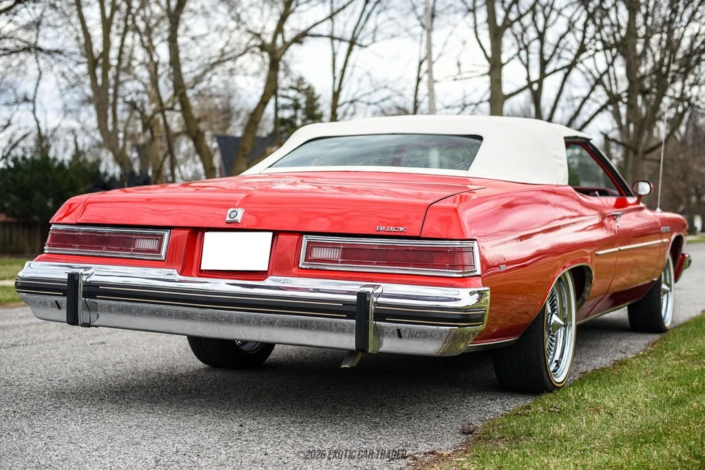 1975 Buick LeSabre - Image 8 of 12