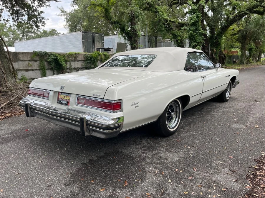 1975 Buick LeSabre - Image 2 of 13