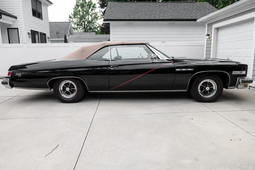 1975 Buick LeSabre - Image 8 of 31