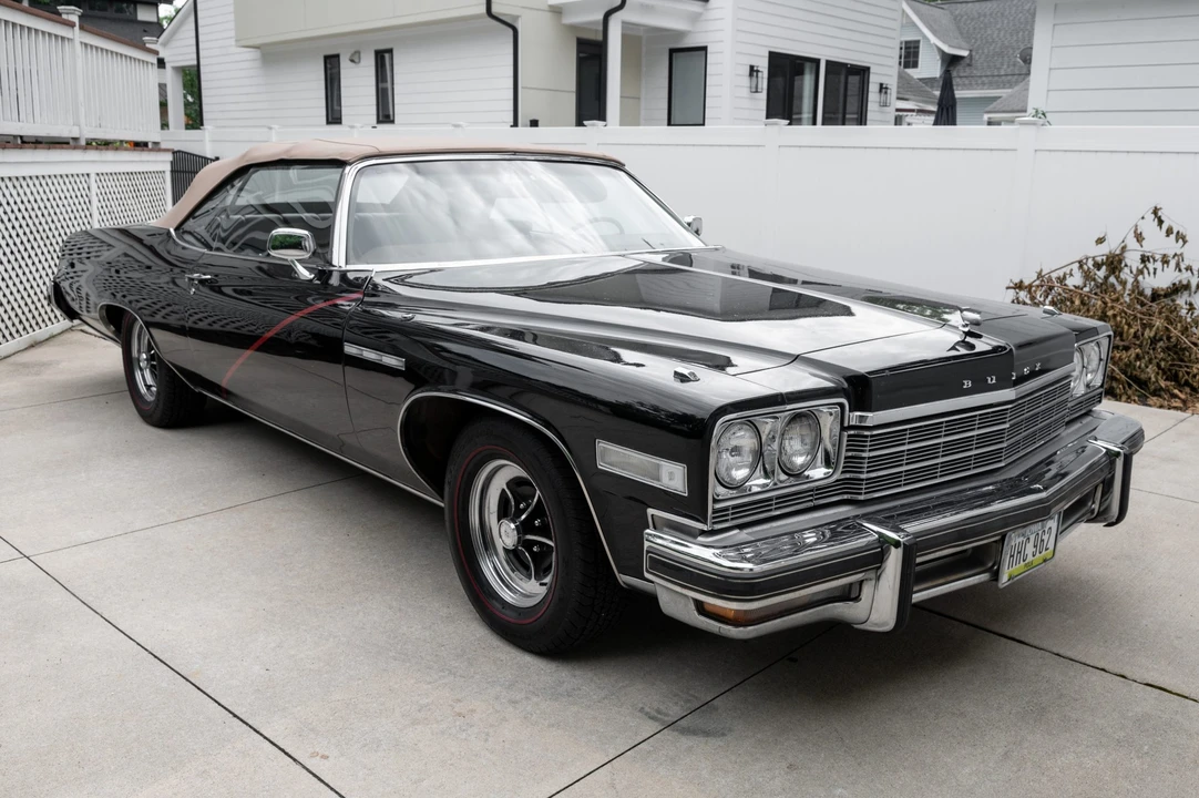 1975 Buick LeSabre - Image 9 of 31
