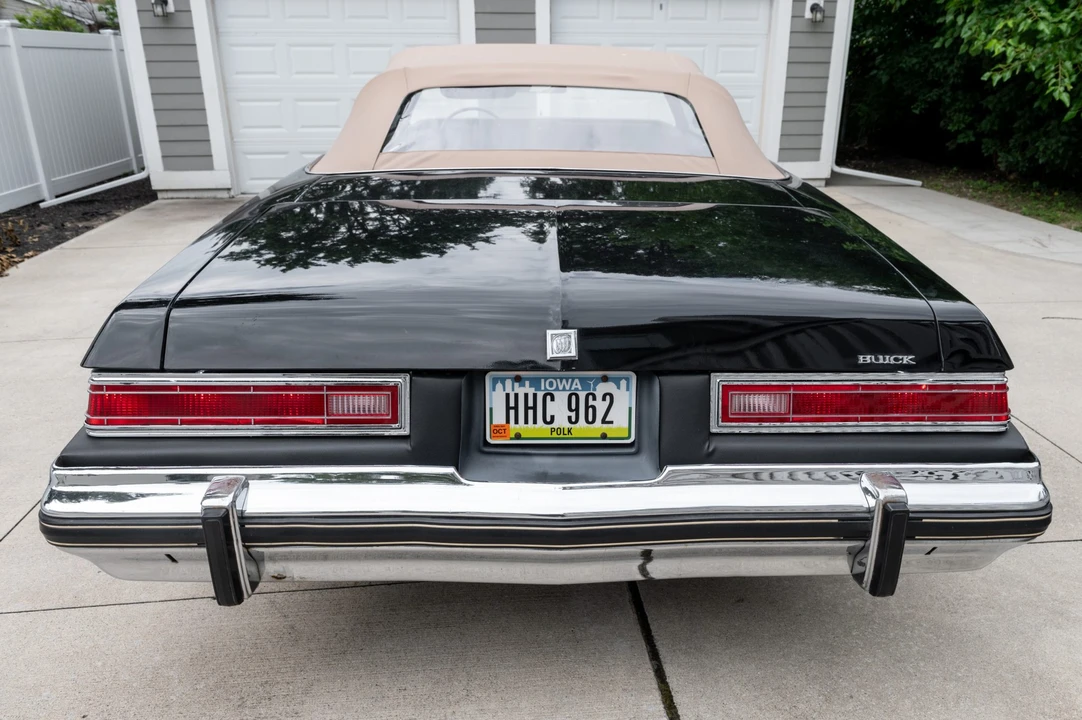 1975 Buick LeSabre - Image 5 of 31